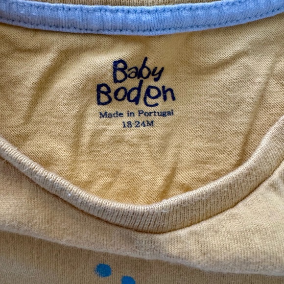 Baby Boden Mustard Octopus Tee - Picture 3 of 3